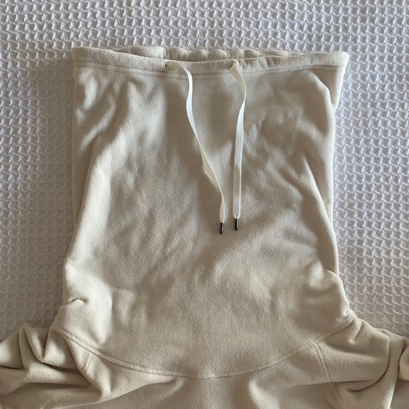Lulu Lemon Velour Hoodie/Turtleneck - Picture 7 of 11